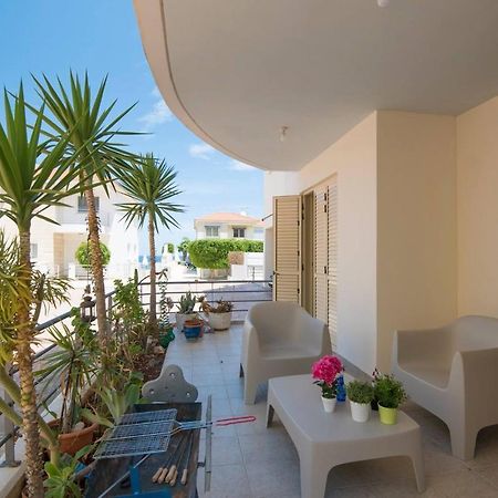 פאראלימני Apartments For Holidays מראה חיצוני תמונה