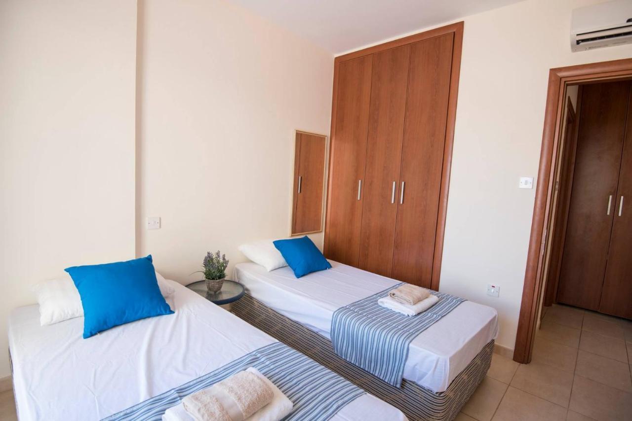 פאראלימני Apartments For Holidays מראה חיצוני תמונה