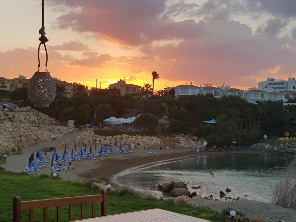 פאראלימני Apartments For Holidays מראה חיצוני תמונה