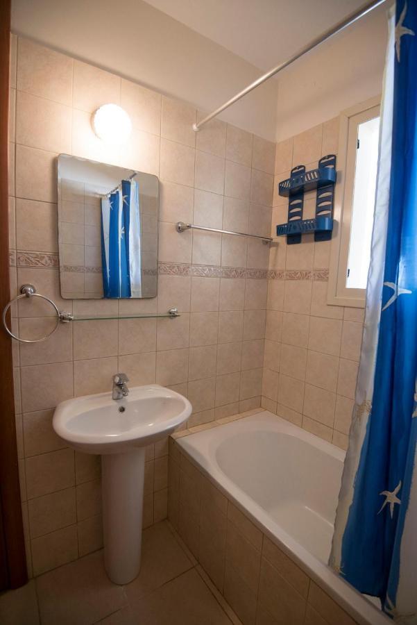 פאראלימני Apartments For Holidays מראה חיצוני תמונה